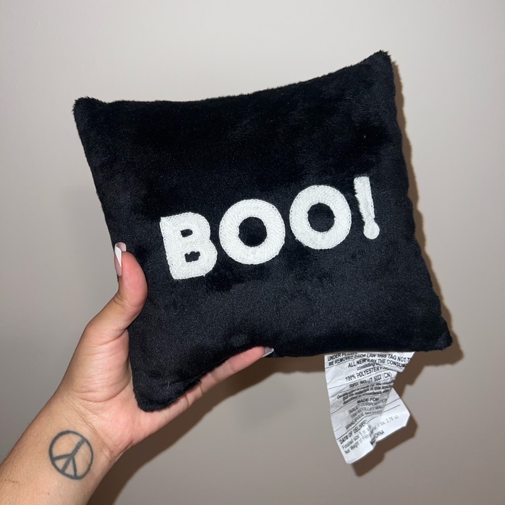 Black 'Boo!' Cute Little Pillow